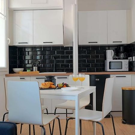 Charmant 2 Pieces A Issy- Les -Moulineaux ภายนอก รูปภาพ