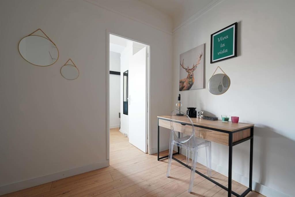 Charmant 2 Pieces A Issy- Les -Moulineaux ภายนอก รูปภาพ
